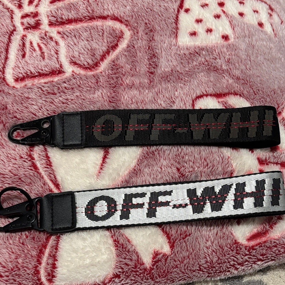 Off-White Black and White Key Holders